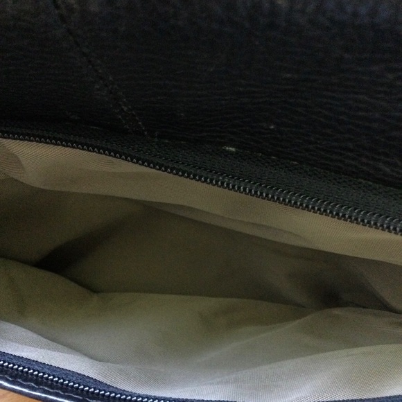 Hartmann Lombardi Pebble and Smooth Leather numbered briefcase - Picture 13 of 16